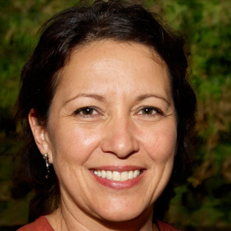 Carmen Ruiz, Directora de Atención al Cliente